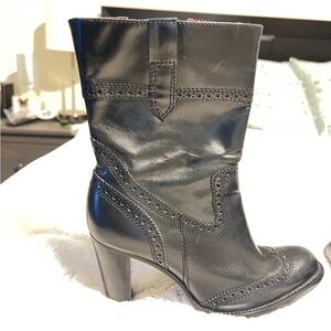 Eddie Bauer - Elegant Black Leather Ankle Boots